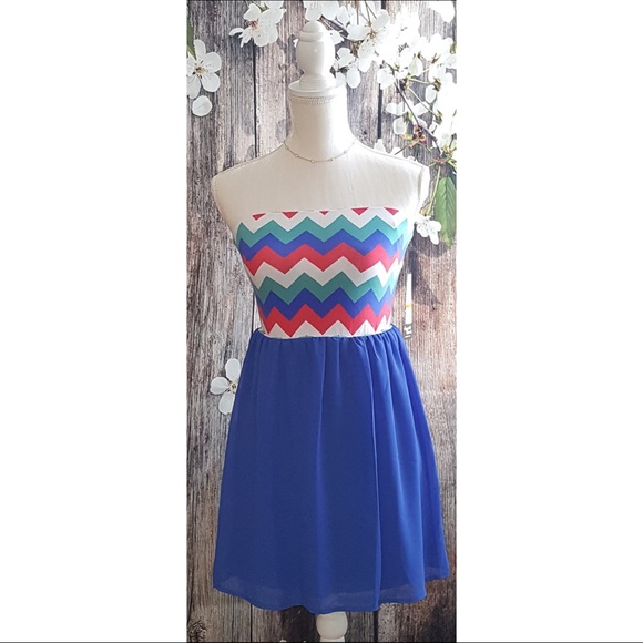 ⭐️HOST PICK!⭐️ Sequin Hearts by Michelle Minidress - Picture 2 of 7